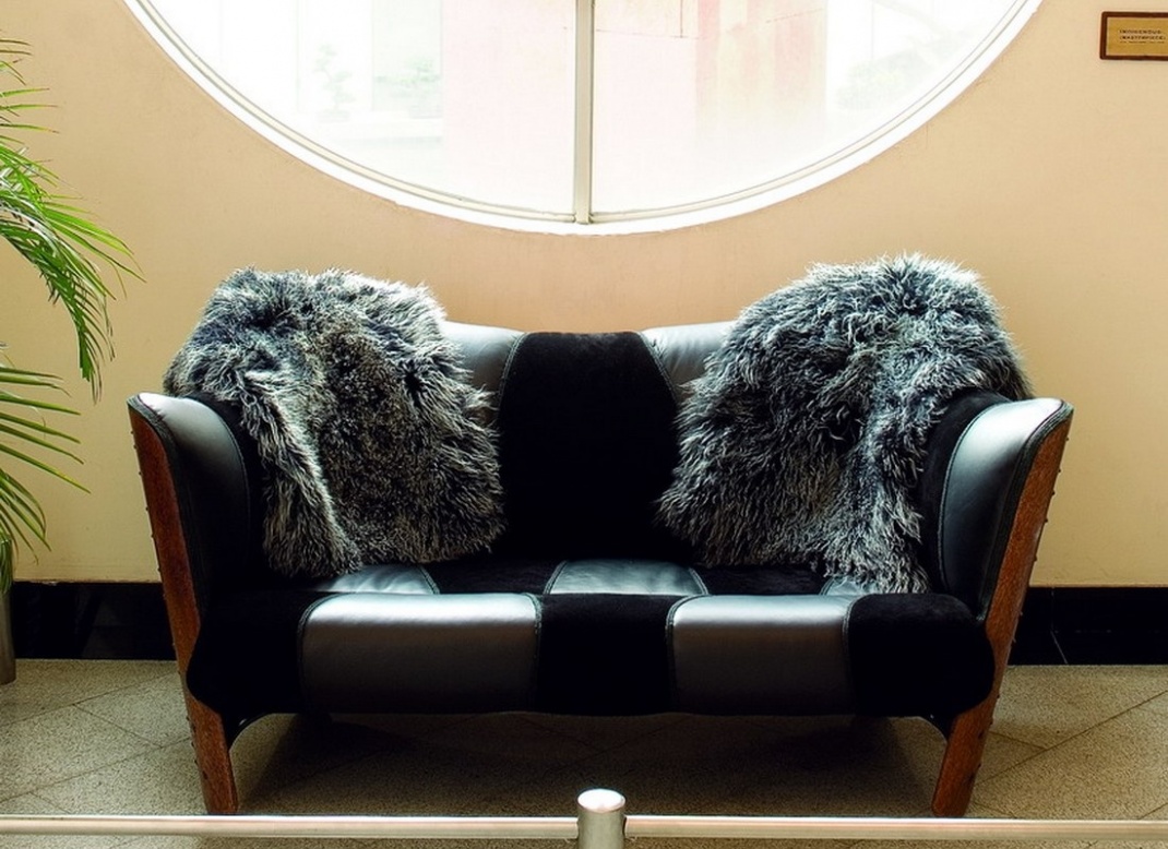 Стильный дизайнерский диван 
